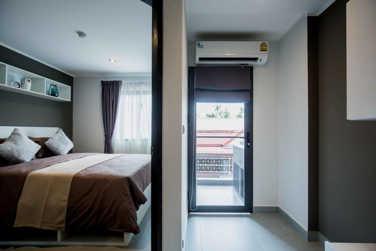 Noon Village Tower 1 Chalong Habitación foto